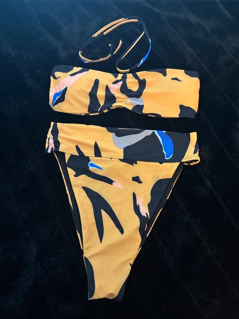 Women’s Two-Piece Bandeau Bikini Set in Mustard Print